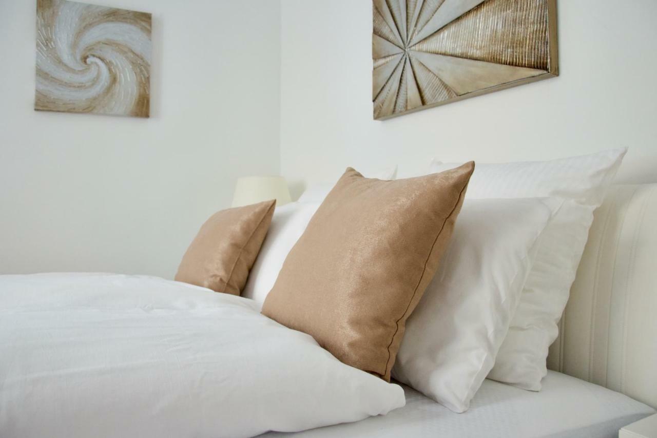 Luxury Apartment By Hi5 - Havas Street ブダペスト エクステリア 写真