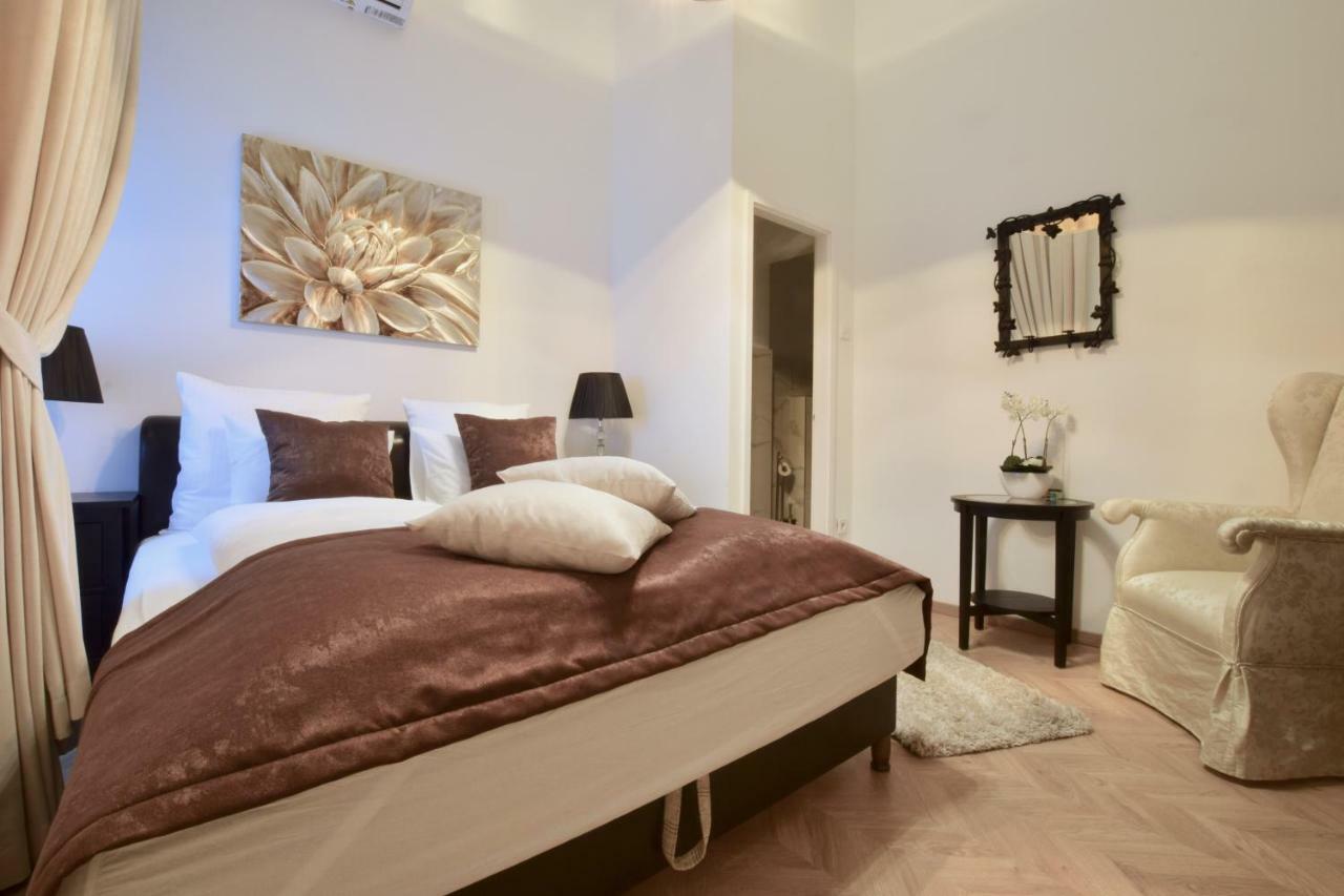 Luxury Apartment By Hi5 - Havas Street ブダペスト エクステリア 写真